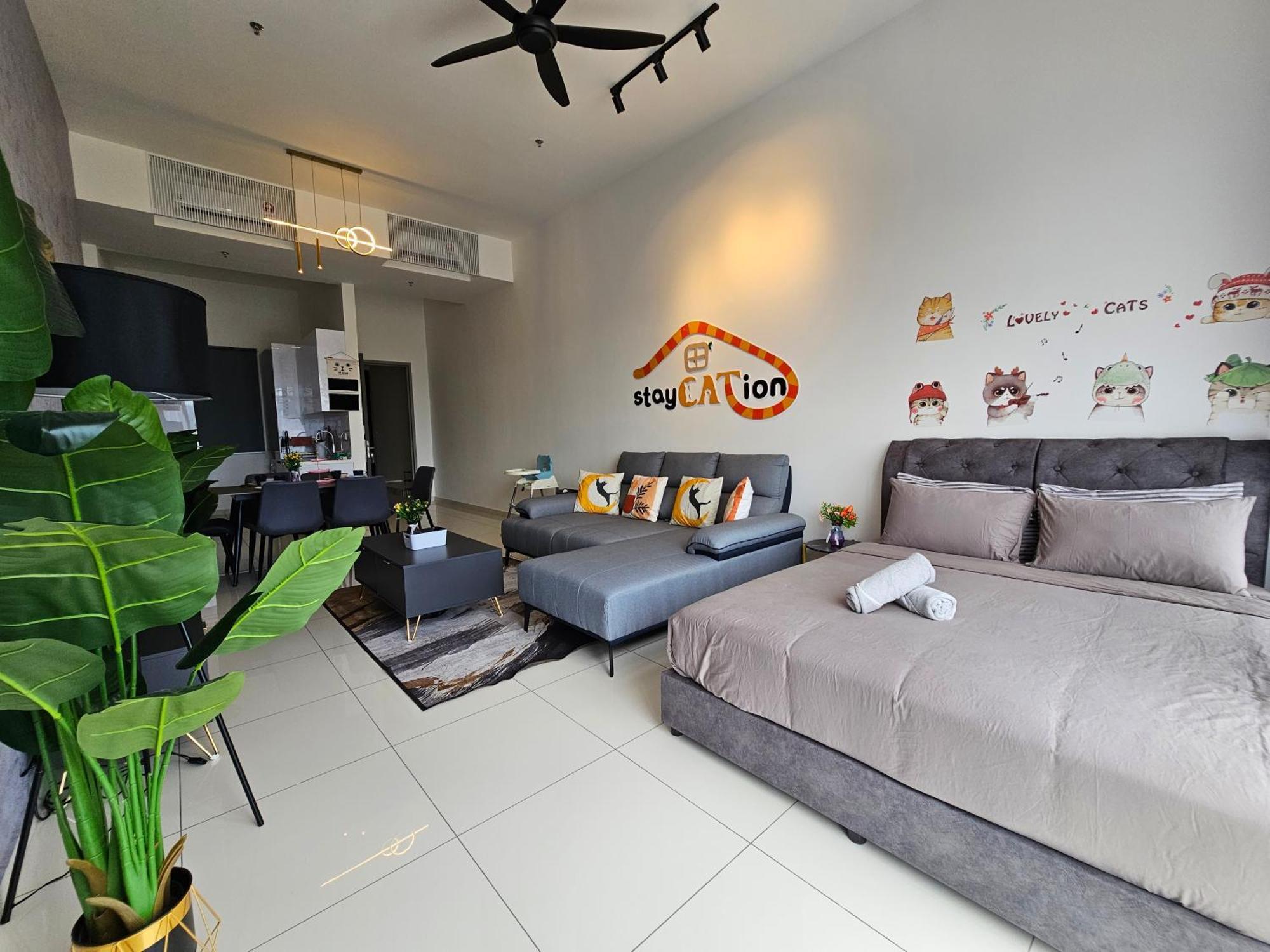 Beacon Executive Suite By Staycation Homestay George Town Exterior foto